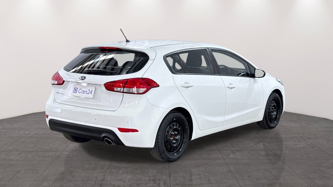 2015 Kia Cerato S, Automatic, 39578 km, Right Back Diagonal (45- Degree) View