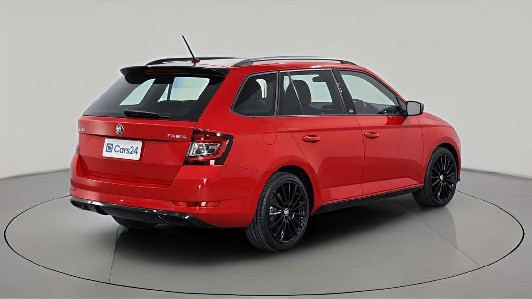 2018 SKODA Fabia 81 Tsi Monte Carlo, Automatic, 158906 km, Right Back Diagonal (45- Degree) View