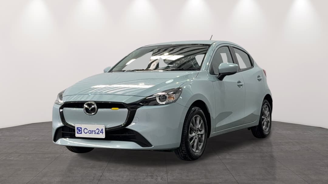 2024 Mazda 2 G15 Pure, Automatic, 18284 km, Left Front Diagonal (45- Degree) View