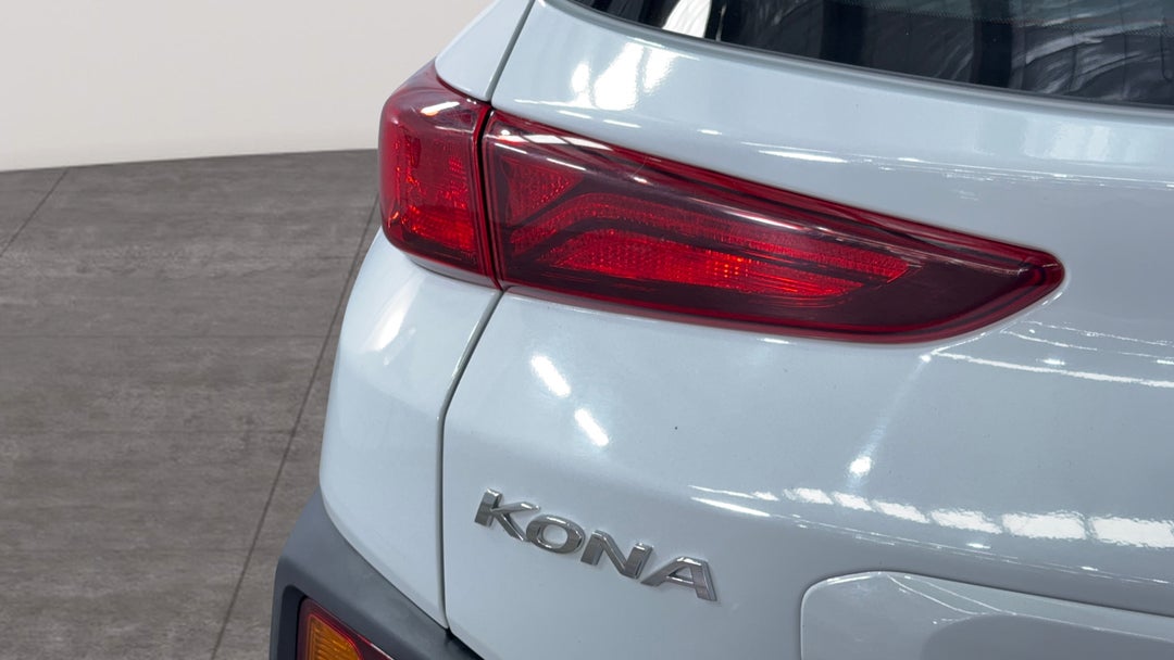 2020 Hyundai Kona Active (FWD), Automatic, 88013 km, Badge (Boot Left Side)