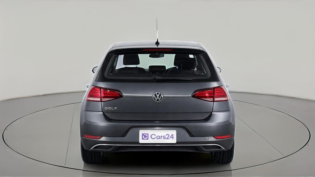 2018 Volkswagen Golf 110 Tsi Comfortline, Automatic, 53586 km, Back/Rear View