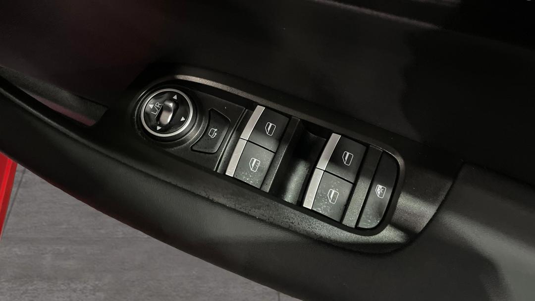 2024 Chery Tiggo 4 Pro Ultimate, Automatic, 11881 km, Drivers Side Door Panel Controls