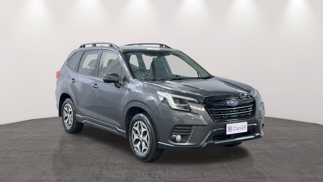 Right Front Diagonal (45- Degree) View