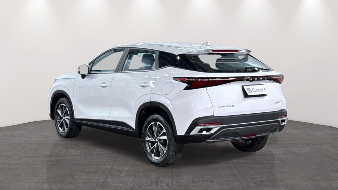 2024 Chery Omoda 5 Fx, Automatic, 18088 km, Left Back Diagonal (45- Degree) View