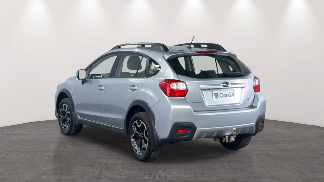 Left Back Diagonal (45- Degree) View