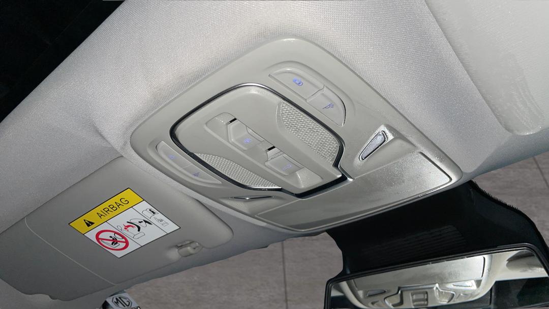 2022 MG ZS EV Essence, Automatic, 29219 km, On-Roof Controls/Sunglass holder