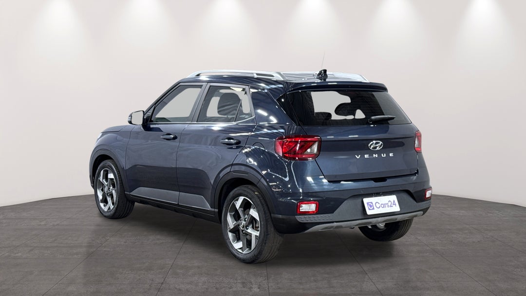 2021 Hyundai Venue Active, Automatic, 57458 km, Left Back Diagonal (45- Degree) View