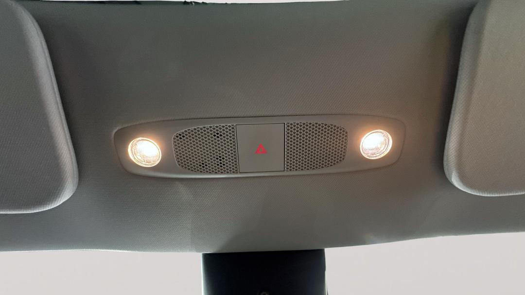 2022 Tesla Model Y Rear-wheel Drive, Automatic, 38164 km, On-Roof Controls/Sunglass holder
