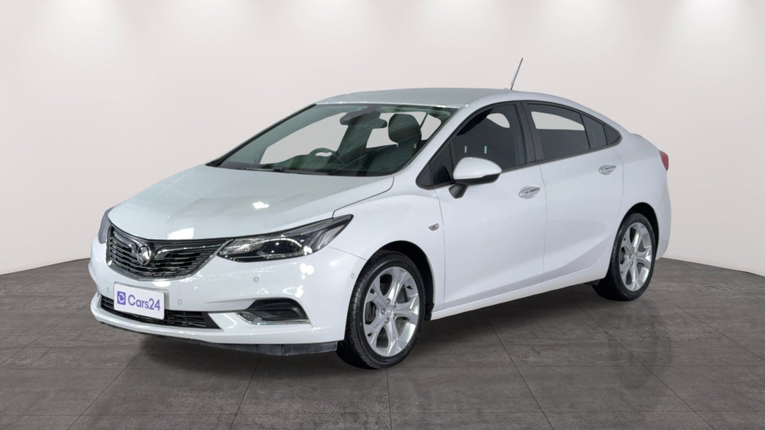 Left Front Diagonal (45- Degree) View