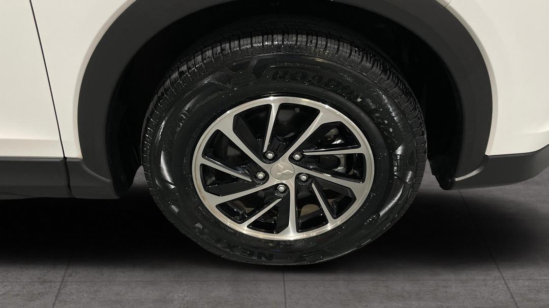 2023 Mitsubishi Eclipse Cross Es (2WD), Automatic, 45266 km, Right Front Wheel