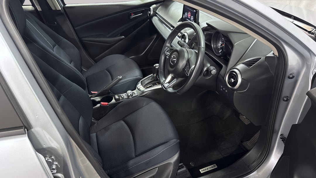 2022 Mazda Mazda2 G15 Evolve, Automatic, 32912 km, Right Side Front Door Cabin View