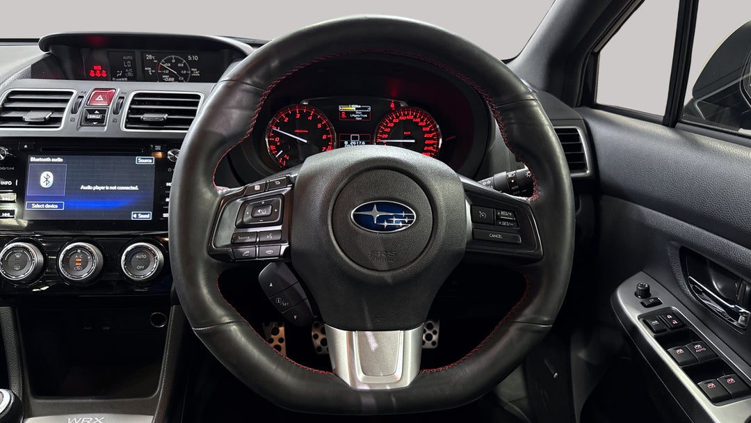 2015 Subaru WRX Premium (AWD), Manual, 92144 km, Steering Wheel Close-up