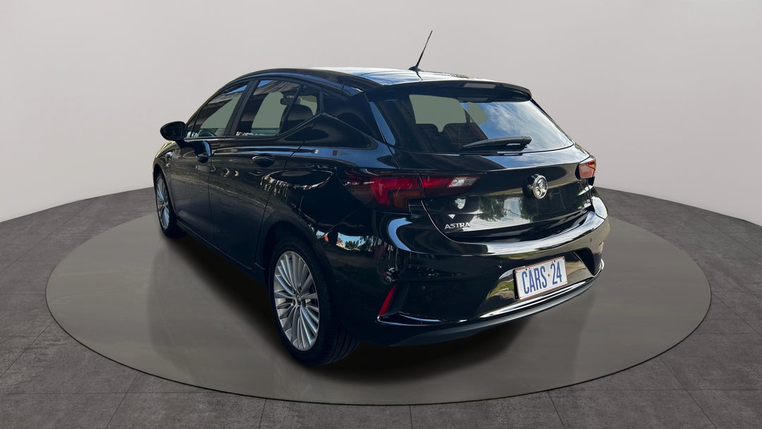 Left Back Diagonal (45- Degree) View