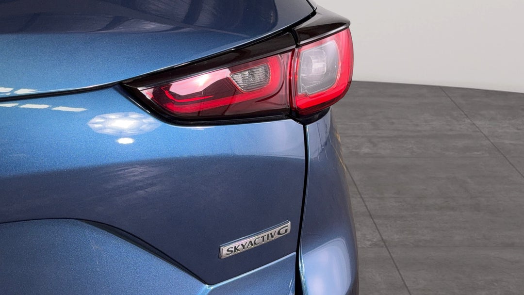 Badge (Boot Right Side)