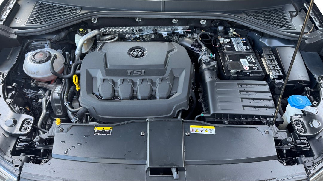 Open Bonnet (Engine)