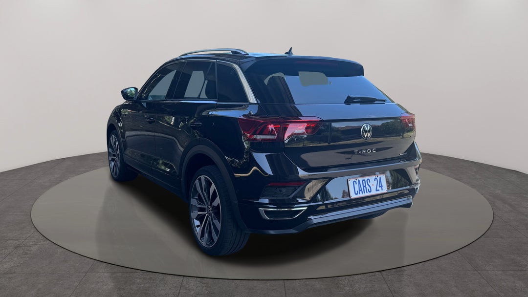 Left Back Diagonal (45- Degree) View