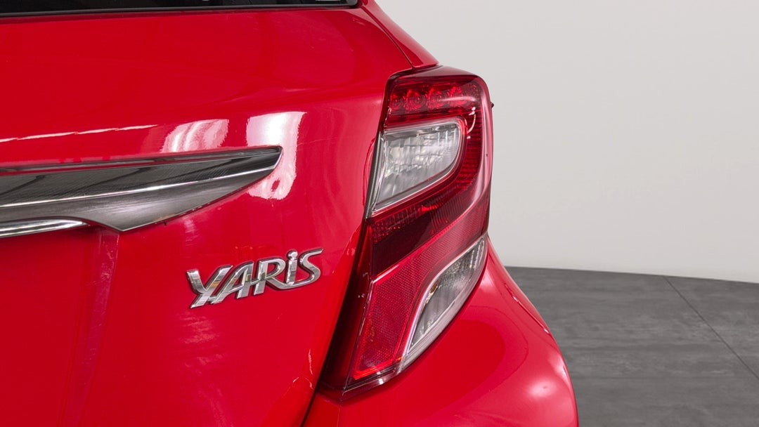 Badge (Boot Right Side)