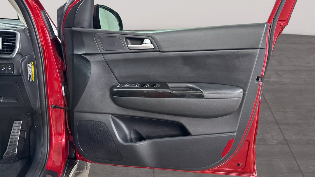 2017 Kia Sportage Gt-line (AWD), Automatic, 131743 km, Speaker View