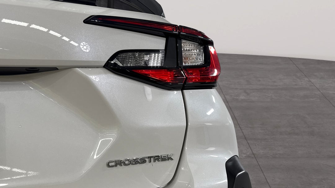 2024 Subaru Crosstrek AWD 2.0l, Automatic, 17776 km, Badge (Boot Right Side)