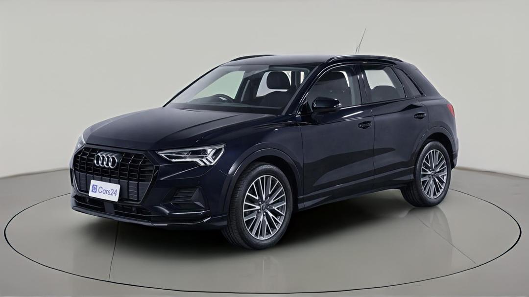 2022 Audi Q3 35 Tfsi, Automatic, 13655 km, Left Front Diagonal (45- Degree) View