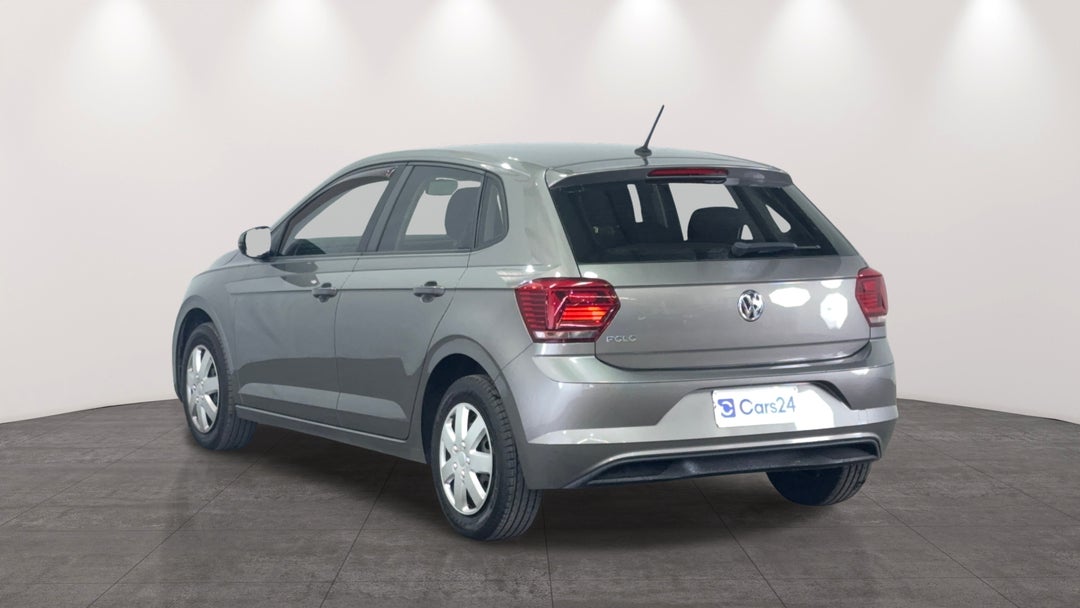 Left Back Diagonal (45- Degree) View