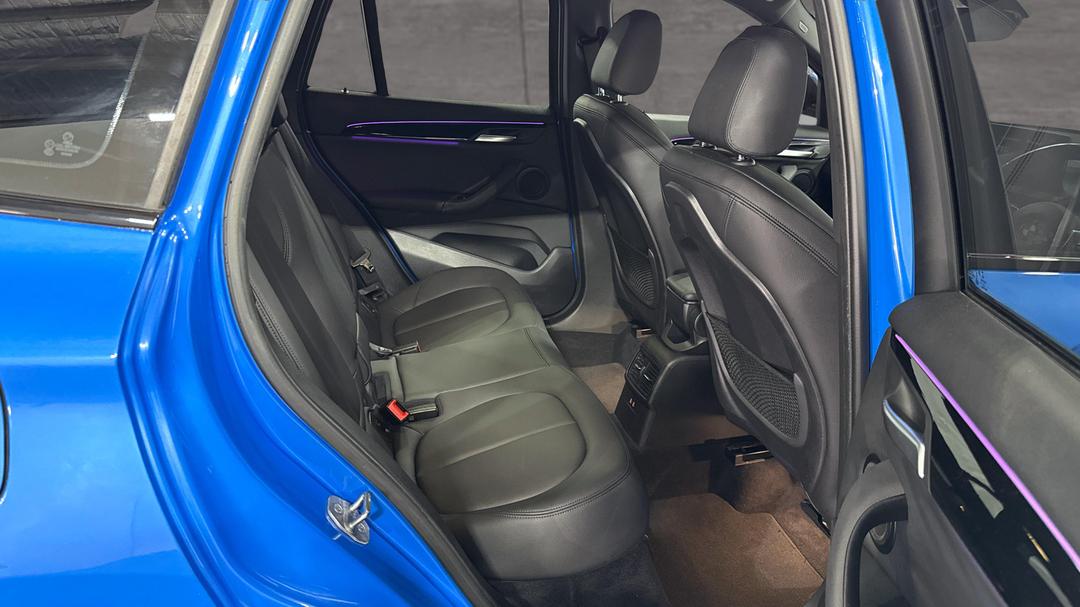 2021 BMW X1 sDrive 20i M Sport, Automatic, 36840 km, Right Side Rear Door Cabin View