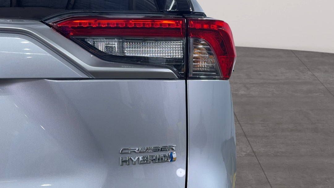 2024 Toyota RAV4 Cruiser (AWD) Hybrid, Automatic, 8302 km, Badge (Boot Right Side)
