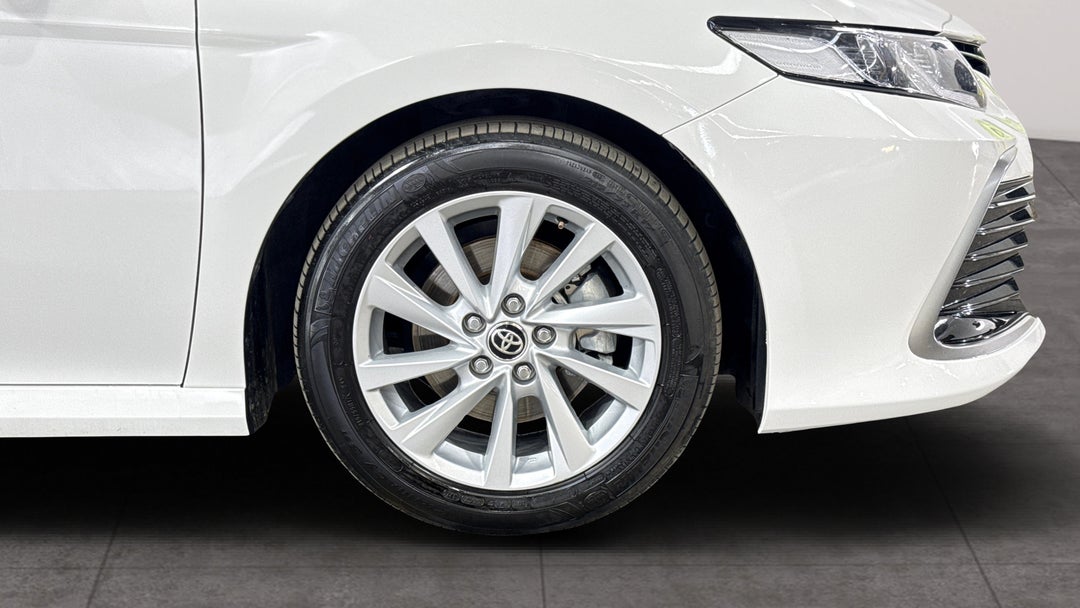 2024 Toyota Camry Ascent, Automatic, 50638 km, Right Front Wheel
