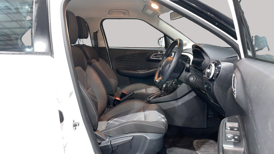 2022 MG Mg3 Auto Core, Automatic, 25012 km, Right Side Front Door Cabin View
