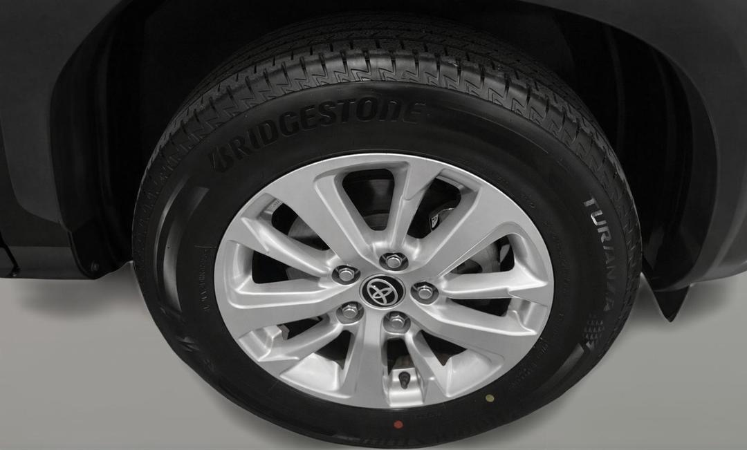 2023 Toyota Yaris Cross Gx Hybrid, Automatic, 53727 km, Right Front Wheel