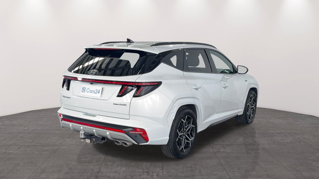 Right Back Diagonal (45- Degree) View