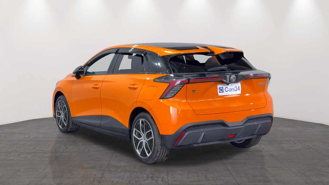 Left Back Diagonal (45- Degree) View