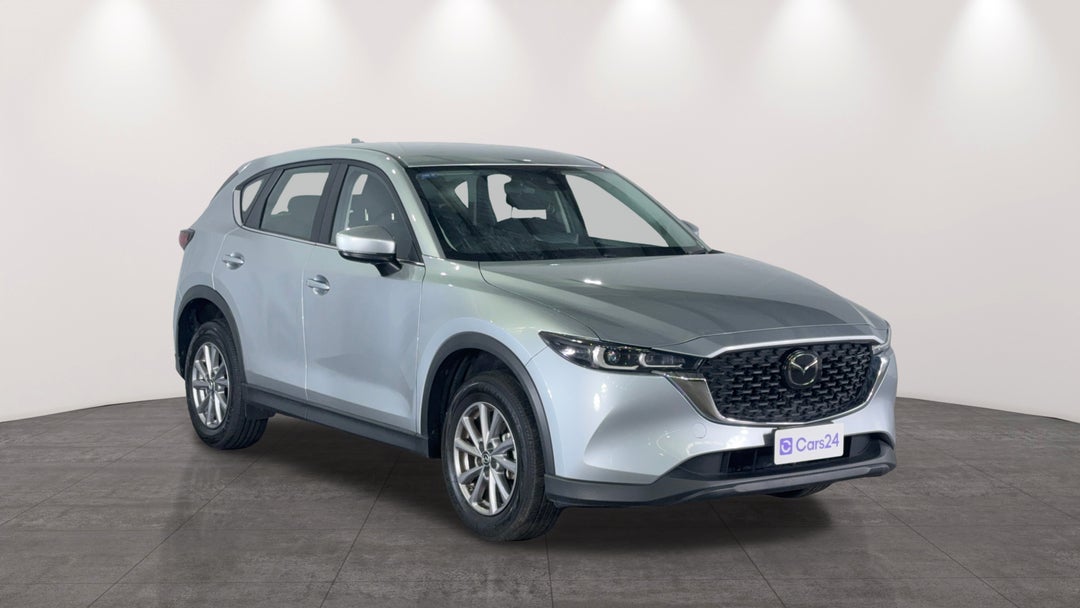 Right Front Diagonal (45- Degree) View