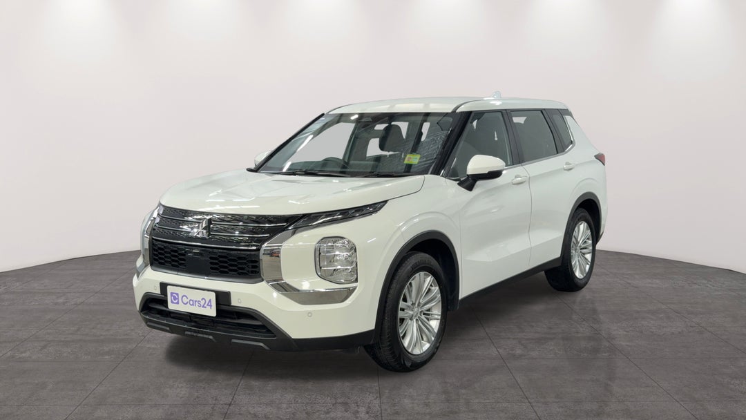 Left Front Diagonal (45- Degree) View