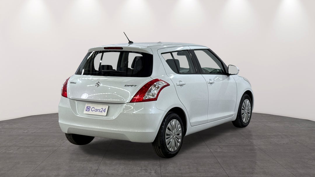 2015 Suzuki Swift Gl, Automatic, 94062 km, Right Back Diagonal (45- Degree) View
