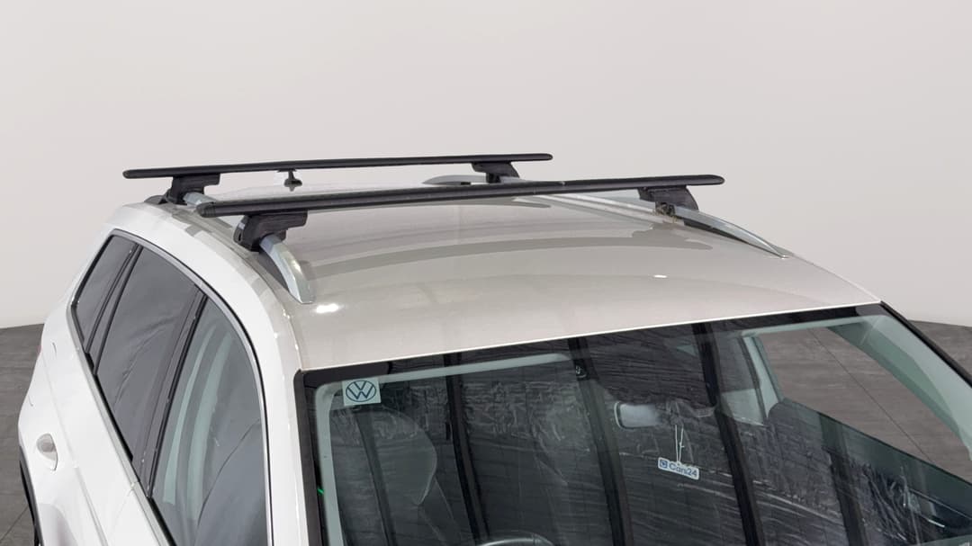 Roof/Sunroof View