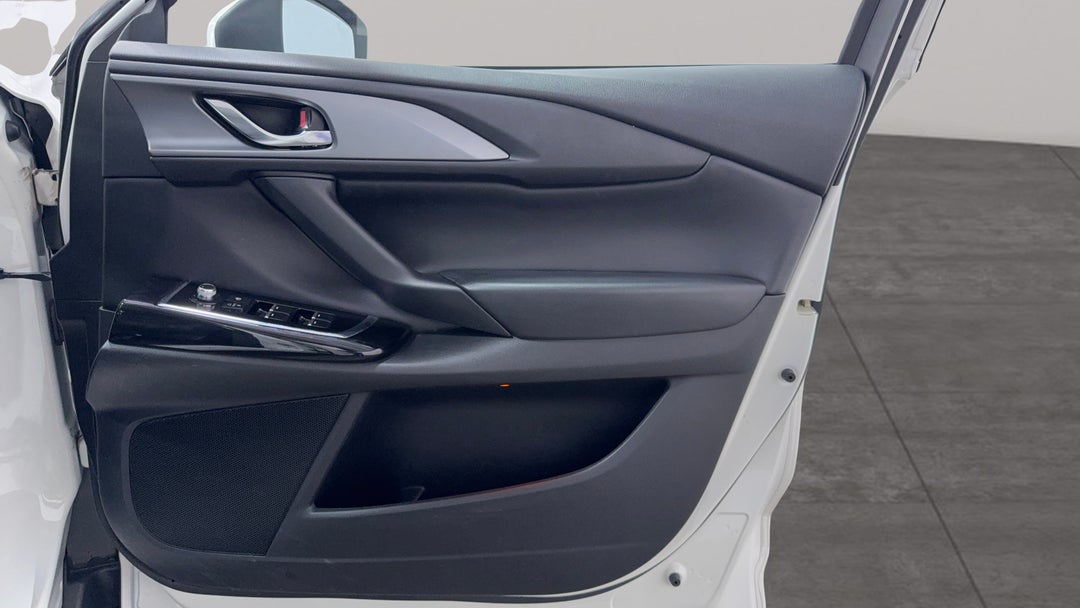 2022 Mazda CX-9 Touring (fwd), Automatic, 60622 km, Speaker View