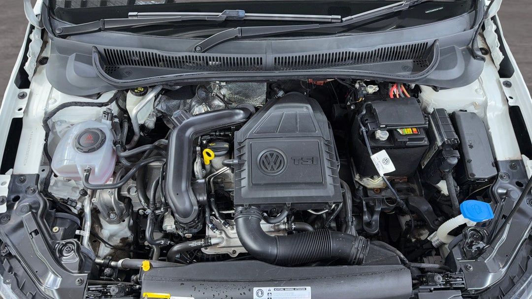 Open Bonnet (Engine)