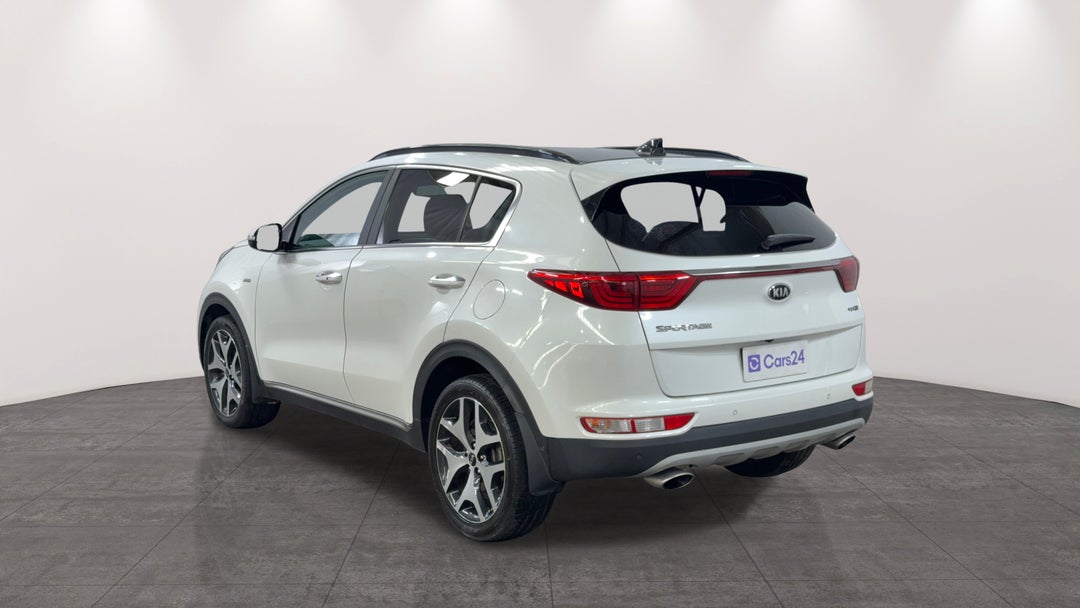 Left Back Diagonal (45- Degree) View