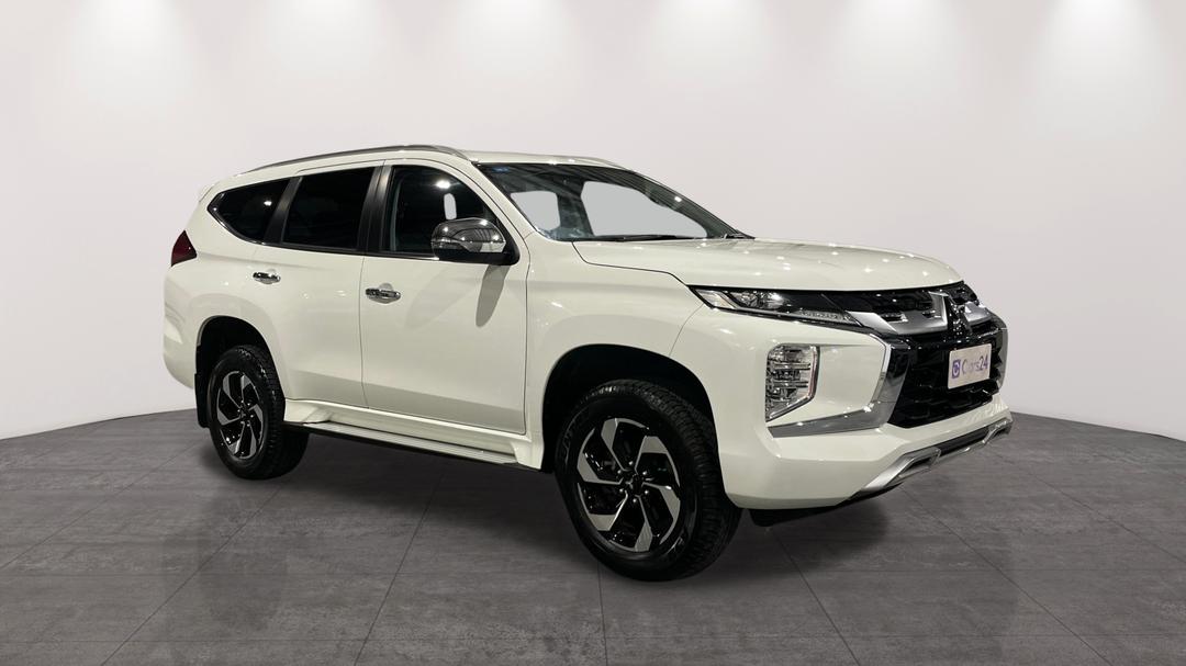 2024 Mitsubishi Pajero Sport Gls (4WD) 7 Seat, Automatic, 28905 km, Right Front Diagonal (45- Degree) View