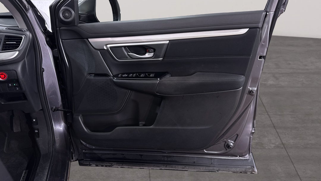 2020 Honda CR-V Vti (2WD), Automatic, 86109 km, Speaker View