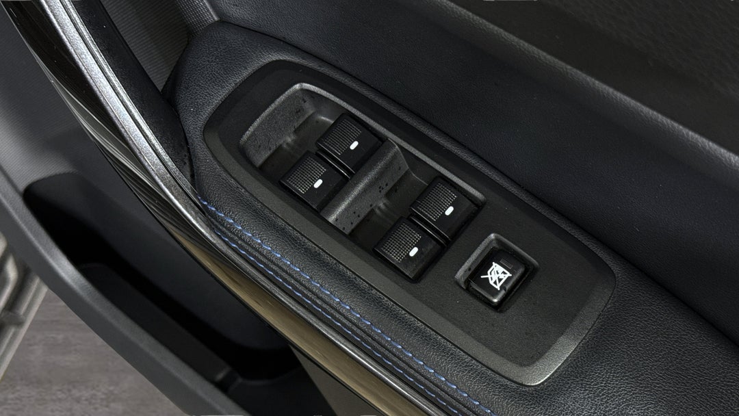 2021 Ford Everest Sport (4WD), Automatic, 81753 km, Drivers Side Door Panel Controls