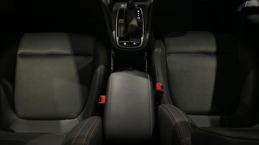 2022 MG Zst Excite, Automatic, 30065 km, Center Console