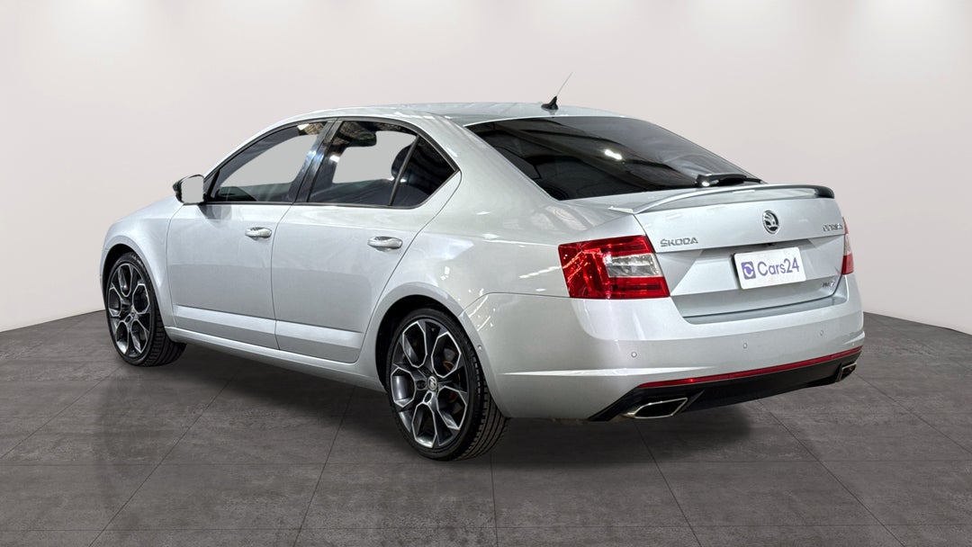 2015 SKODA Octavia Rs 162 Tsi, Automatic, 94691 km, Left Back Diagonal (45- Degree) View