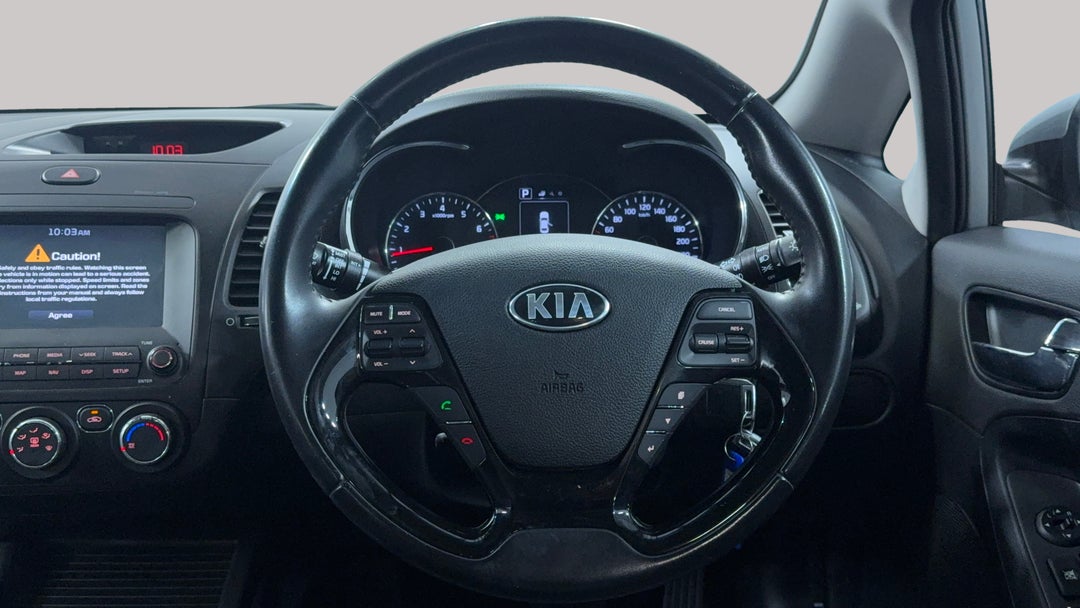 2017 Kia Cerato Sport, Automatic, 37017 km, Steering Wheel Close-up