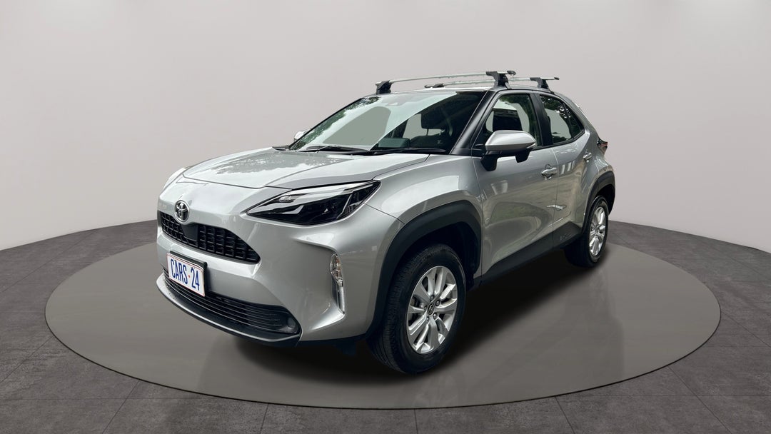 Left Front Diagonal (45- Degree) View