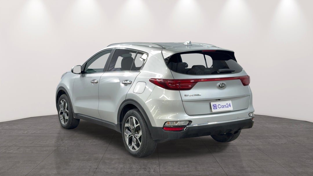 Left Back Diagonal (45- Degree) View