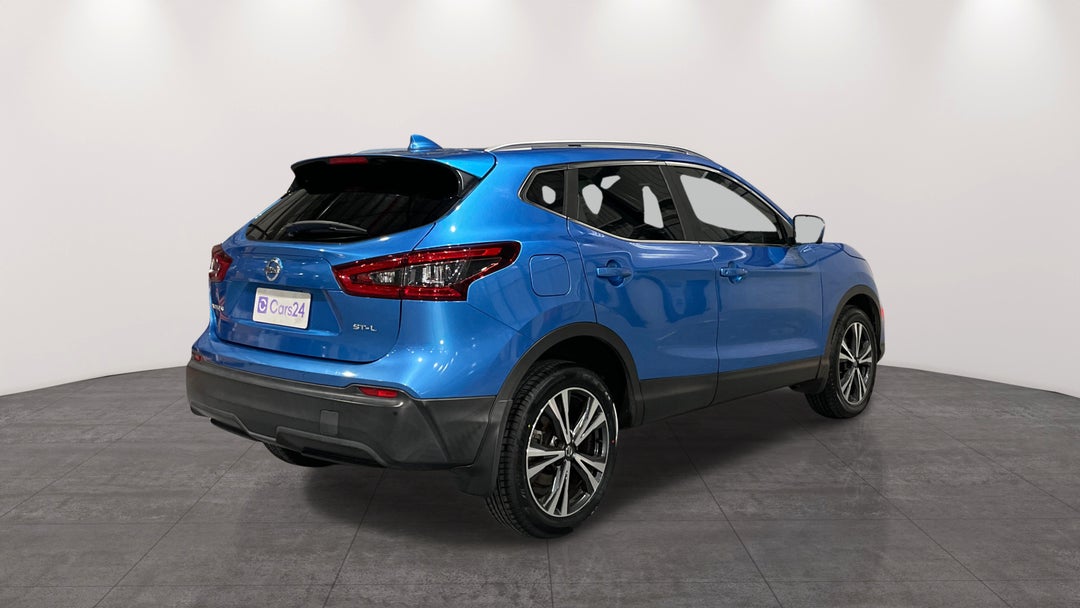 2017 Nissan Qashqai St-l, Automatic, 151809 km, Right Back Diagonal (45- Degree) View