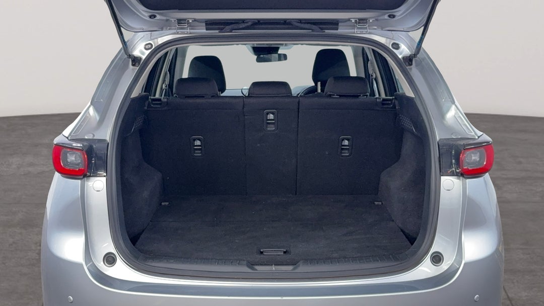 2023 Mazda CX-5 G20 Maxx (fwd), Automatic, 44864 km, Boot Inside View
