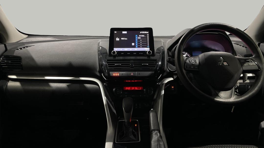 2023 Mitsubishi Eclipse Cross Es (2WD), Automatic, 45266 km, Dashboard View